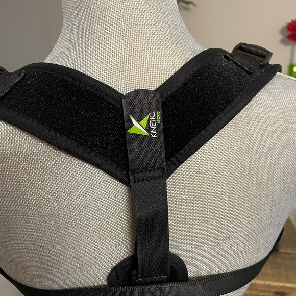 To keep your back straight - Picture 2 of 3